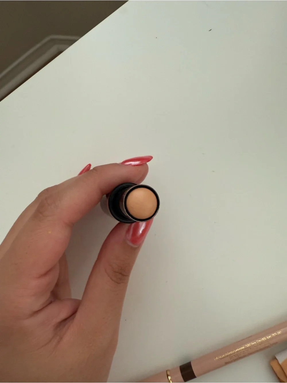 Bobbi Brown concealer